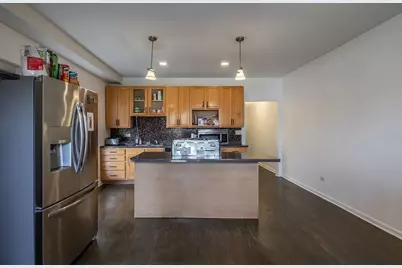 108-10 N Hamlin Avenue, Chicago, IL 60624 - Photo 12