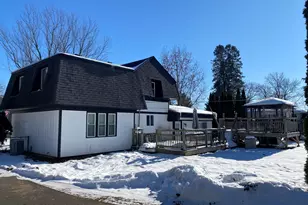 72 Clover Dr, Crystal Lake, IL 60014 - Photo 4