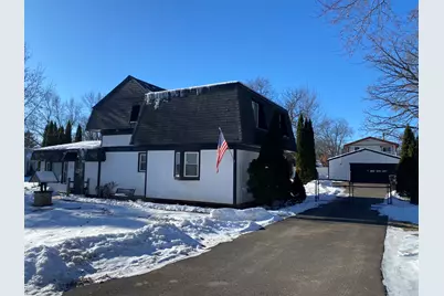 72 Clover Drive, Crystal Lake, IL 60014 - Photo 1