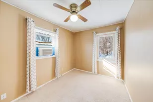 1201 S Lynn St, Urbana, IL 61801 - Photo 14