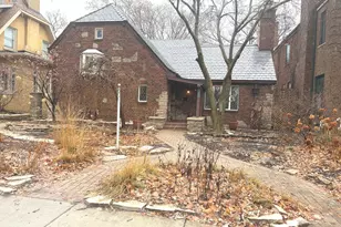 10351 S Leavitt St, Chicago, IL 60643 - Photo 2