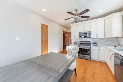 1630 Highland Avenue, Berwyn, IL 60402 - Photo 14