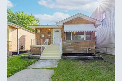 8139 S Exchange Avenue, Chicago, IL 60617 - Photo 2