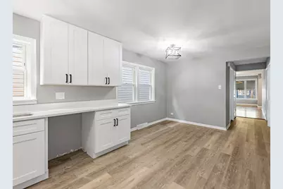 8139 S Exchange Avenue, Chicago, IL 60617 - Photo 8