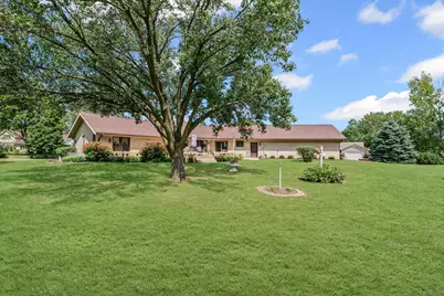 800 Cambridge Drive, Paxton, IL 60957 - Photo 44