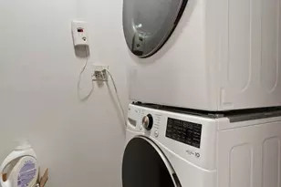 842 W Agatite Ave, Chicago, IL 60640 - Photo 8