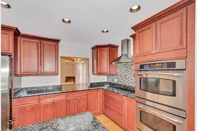 2815 Helen Drive, Glenview, IL 60025 - Photo 12