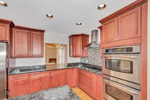 2815 Helen Dr, Glenview, IL 60025 - Photo 12