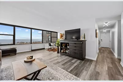 3430 N Lake Shore Drive #15L, Chicago, IL 60657 - Photo 2