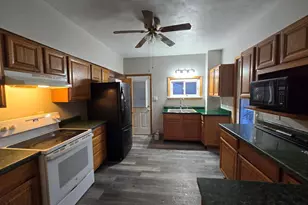 1021 N Rockton Ave, Rockford, IL 61103 - Photo 2