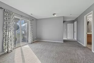 1703 Fieldstone Dr S, Shorewood, IL 60404 - Photo 12