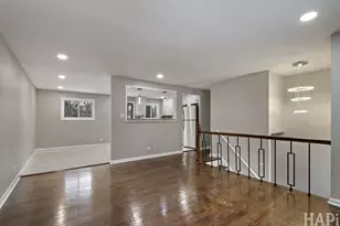 1835 W Weathersfield Way, Schaumburg, IL 60193 - Photo 8