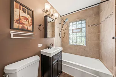 9725 Normandy Avenue, Oak Lawn, IL 60453 - Photo 4