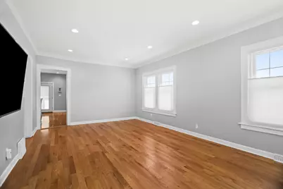 2158 N 74th Avenue, Elmwood Park, IL 60707 - Photo 2