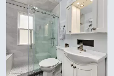 2158 N 74th Avenue, Elmwood Park, IL 60707 - Photo 8