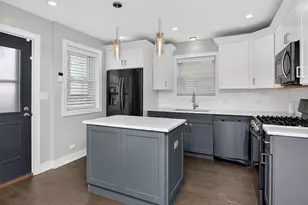 5209 S Moody Ave, Chicago, IL 60638 - Photo 4