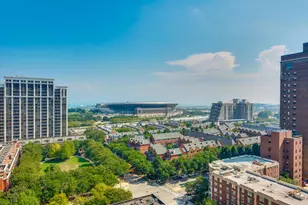 100 E 14th St, Chicago, IL 60605 - Photo 22