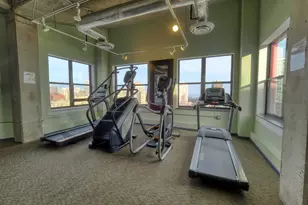 1122 W Catalpa Ave, Chicago, IL 60640 - Photo 18