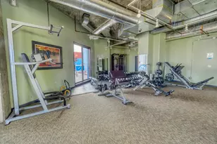 1122 W Catalpa Ave, Chicago, IL 60640 - Photo 20