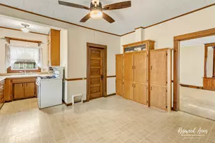 123 E Park St, Chebanse, IL 60922 - Photo 16