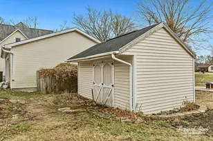 123 E Park St, Chebanse, IL 60922 - Photo 42