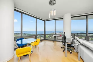 1235 S Prairie Ave, Chicago, IL 60605 - Photo 8