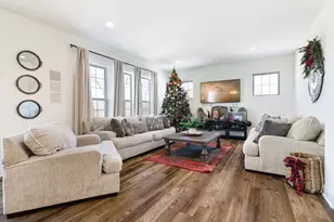 21042 Coventry Cir, Shorewood, IL 60404 - Photo 10