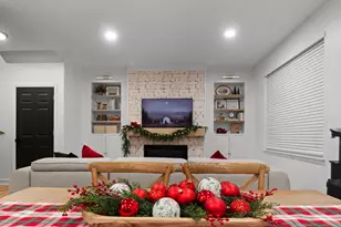 1286 Newport Cir, Pingree Grove, IL 60140 - Photo 8