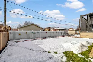 8332 S 78th Ct, Justice, IL 60458 - Photo 32
