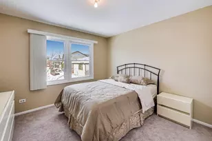 180 N Prairie Dr, Addison, IL 60101 - Photo 24