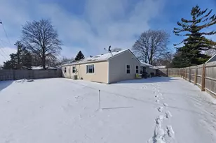 252 S Ashbury Ave, Bolingbrook, IL 60440 - Photo 18