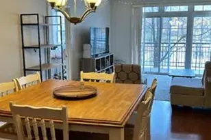 435 W Wood St, Palatine, IL 60067 - Photo 4