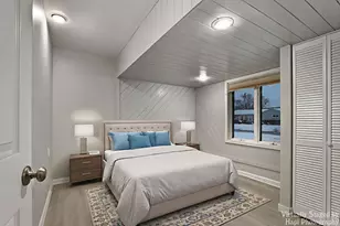 75 Carthage Ln, Hoffman Estates, IL 60169 - Photo 12