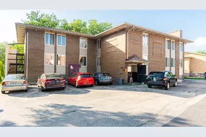 919 Greenbrier Road, Dekalb, IL 60115 - Photo 1