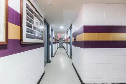 919 Greenbrier Road, Dekalb, IL 60115 - Photo 10