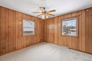 15530 W Wildwood Ct, Libertyville, IL 60048 - Photo 18