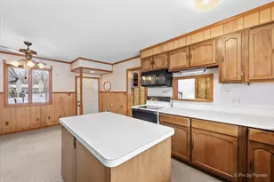 15530 W Wildwood Ct, Libertyville, IL 60048 - Photo 12