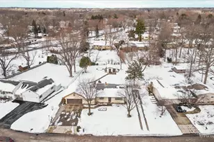 15530 W Wildwood Ct, Libertyville, IL 60048 - Photo 30