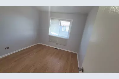 6084 Fremont Drive #6084, Hanover Park, IL 60133 - Photo 14