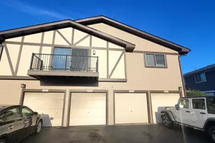 6084 Fremont Dr, Hanover Park, IL 60133 - Photo 2