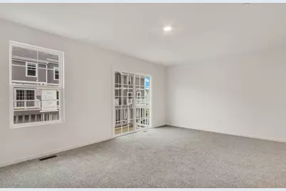 435 Lakeshore Court, Saint Charles, IL 60174 - Photo 12