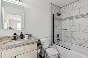 7626 W 63rd Pl, Summit, IL 60501 - Photo 16