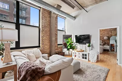 1924 N Hubbard Street #101, Milwaukee, WI 53212 - Photo 4