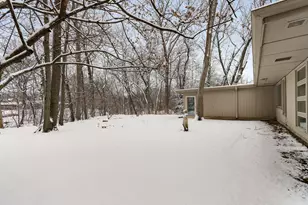 135 Lakewood Pl, Highland Park, IL 60035 - Photo 24