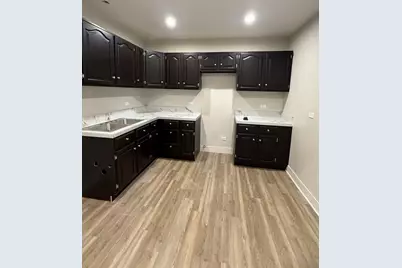 16913 Jodave Avenue, Hazel Crest, IL 60429 - Photo 6