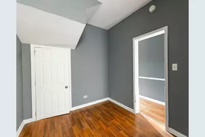 6601 S St Lawrence Avenue, Chicago, IL 60637 - Photo 4