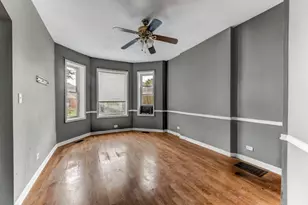 6601 S St Lawrence Ave, Chicago, IL 60637 - Photo 2