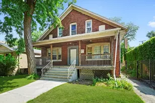 8239 S Colfax Ave, Chicago, IL 60617 - Photo 2