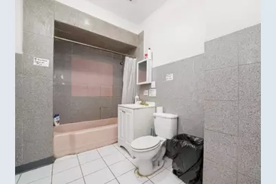 8239 S Colfax Avenue, Chicago, IL 60617 - Photo 8