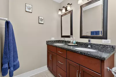 [Address not provided], Downers Grove, IL 60516 - Photo 28